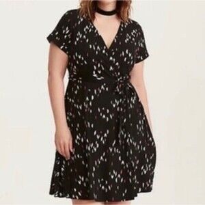 Torrid Printed Faux Wrap Black Causal Brunch Office Spring Dress